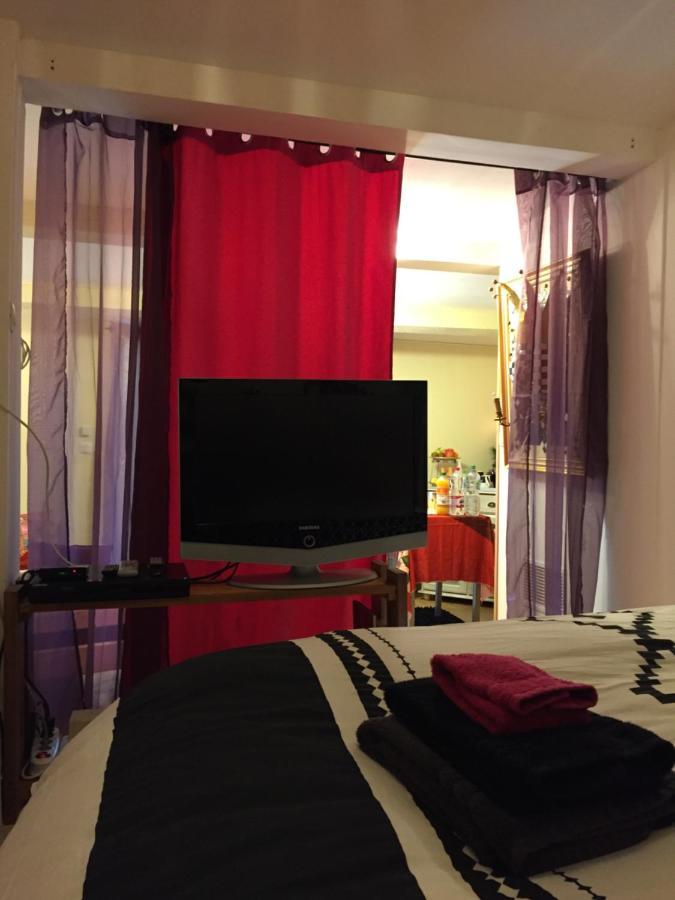 Apartament Dependance Privee - Halte Route Le Thor Zewnętrze zdjęcie