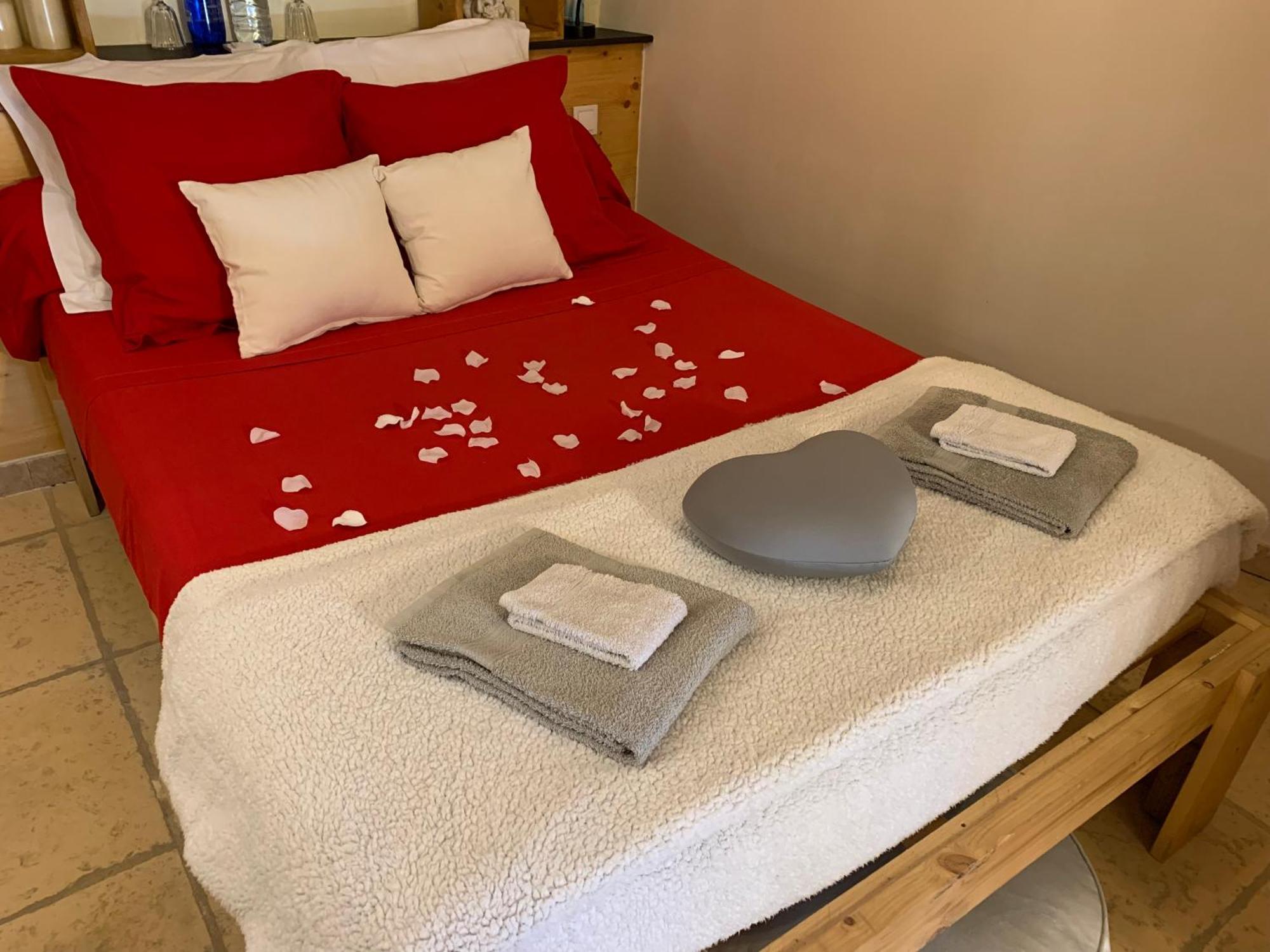 Apartament Dependance Privee - Halte Route Le Thor Zewnętrze zdjęcie